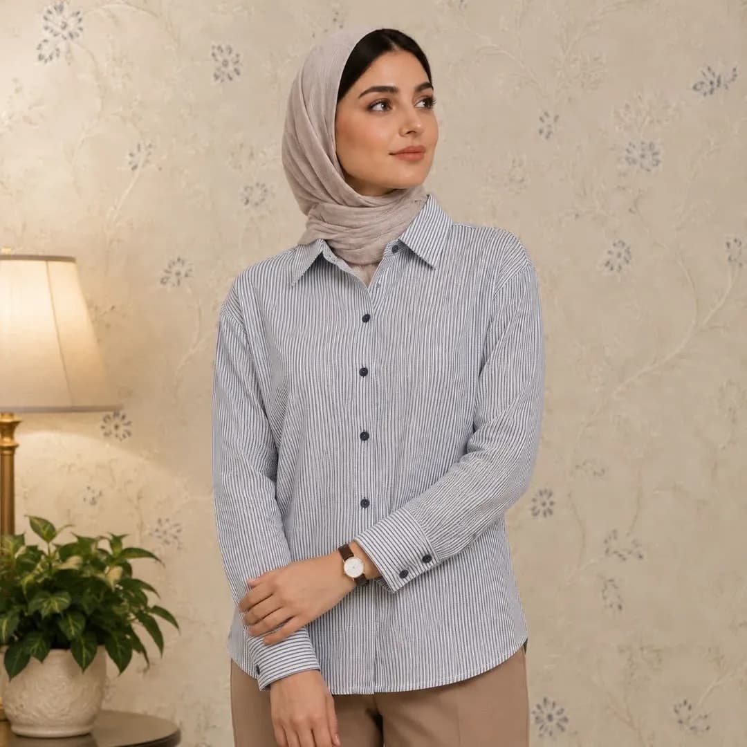 شومیز زنانه بلند راه‌راه دکمه‌دار یقه کلاسیک